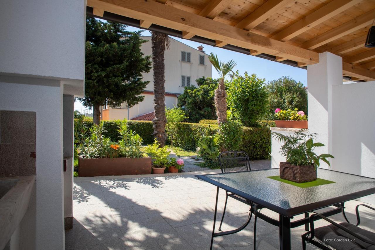 Apartman Luka Rovigno Esterno foto